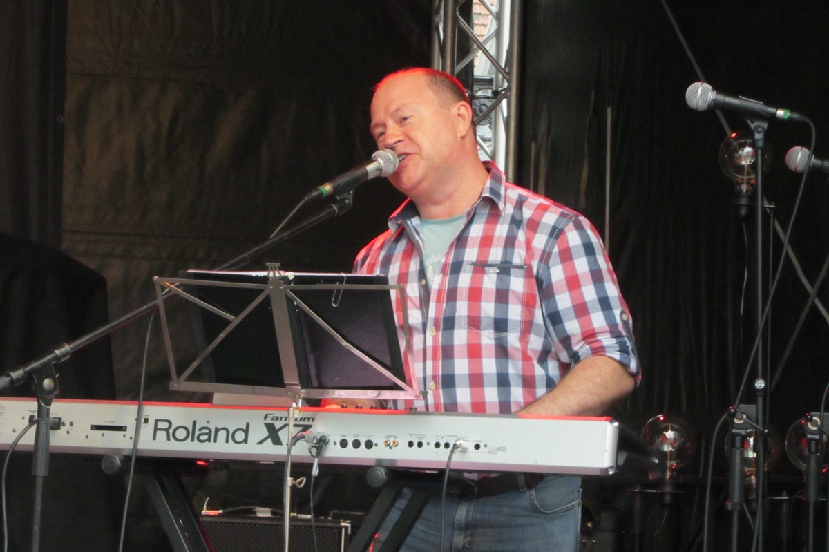 F 2016 07 16 07 LP Rathausplatz.JPG